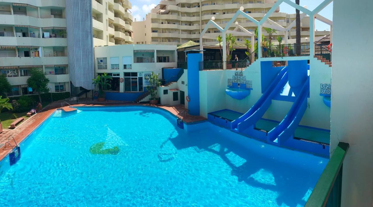 Benal Beach Suite, Parque Acuatico Y Vistas Al Mar Benalmadena Ngoại thất bức ảnh