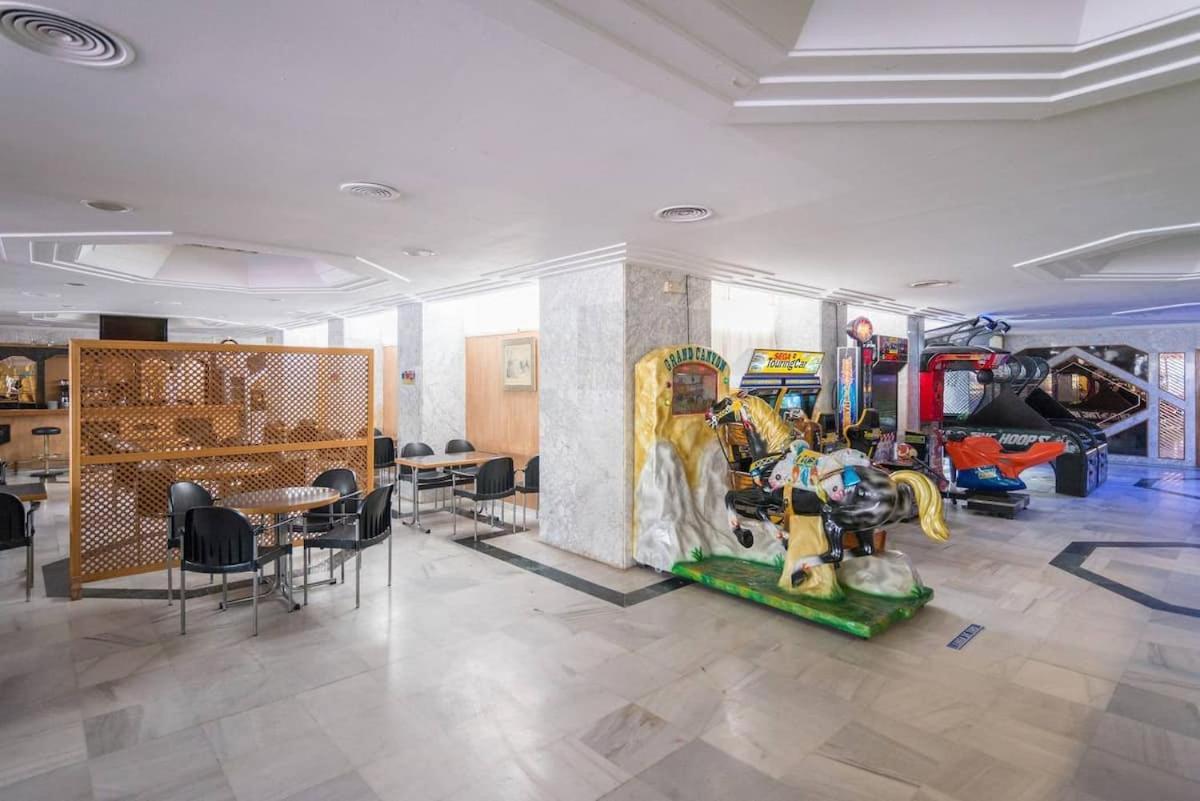 Benal Beach Suite, Parque Acuatico Y Vistas Al Mar Benalmadena Ngoại thất bức ảnh